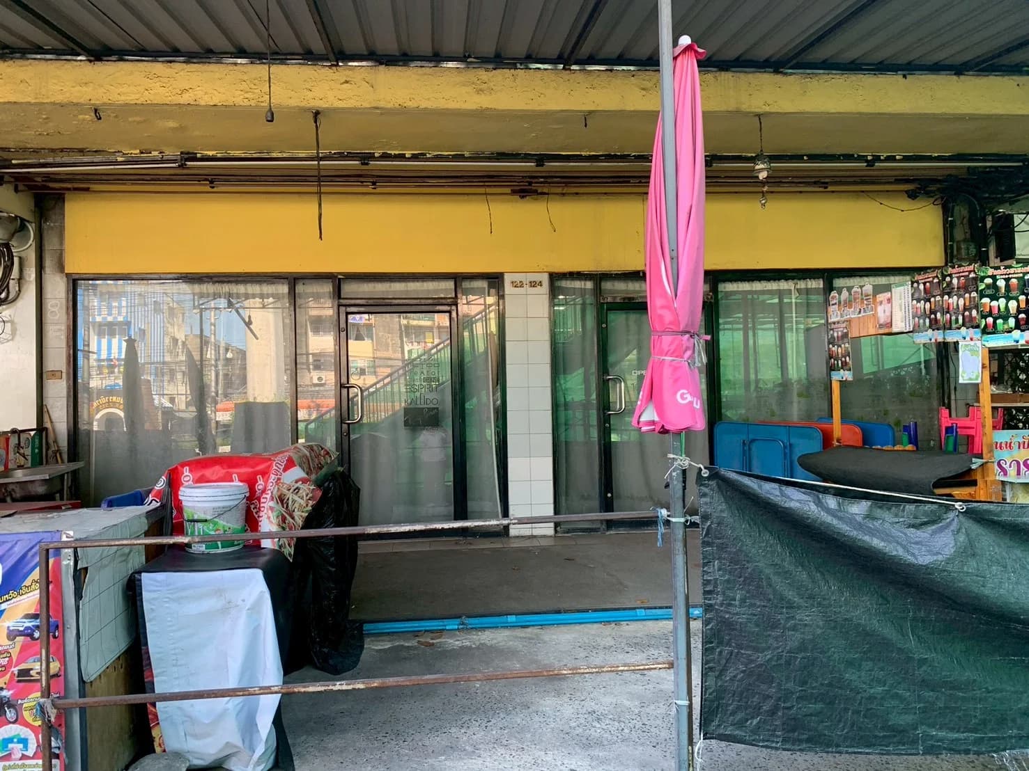 ขายอาคารพาณิชย์ทำเลทอง 2 คูหา รามอินทรา กม.7 ถนนหลัก ติดแนวรถไฟฟ้าสายสีชมพู ZB116 - image 3