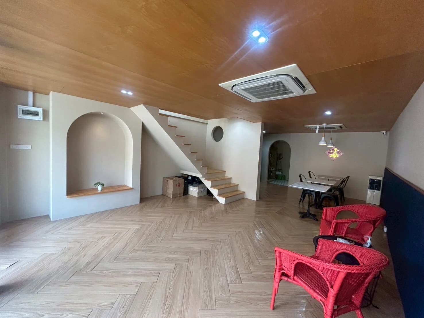 ขาย/เช่าออฟฟิส 2ชั้น 20 ตารางวา ซ. ลาดพร้าว 33 ใกล้รถไฟฟ้า BTS หมอชิต และ MRT ลาดพร้าว ZJ185 - image 4