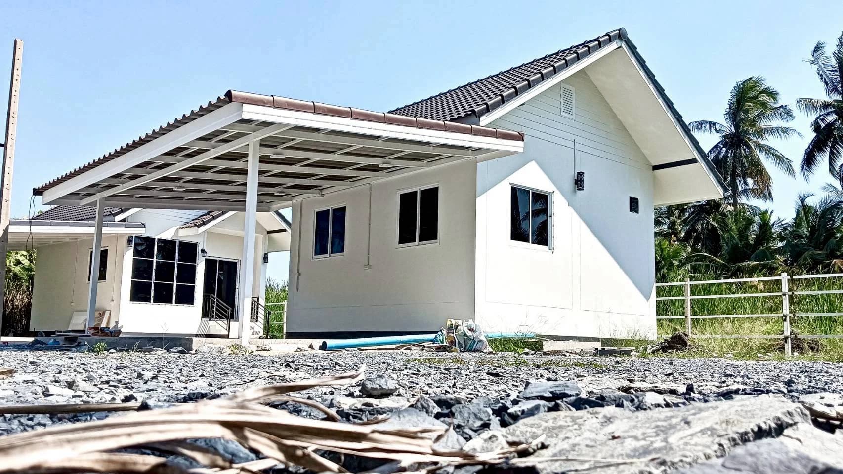 ขายบ้านเดี่ยวสไตล์มินิมอลท่ามกลางสวนมะพร้าวและแหล่งท่องเที่ยวทางน้ำ ทำเลตัวเมือง อำเภอบ้านแพ้ว จังหวัดสมุทรสาคร - image 3