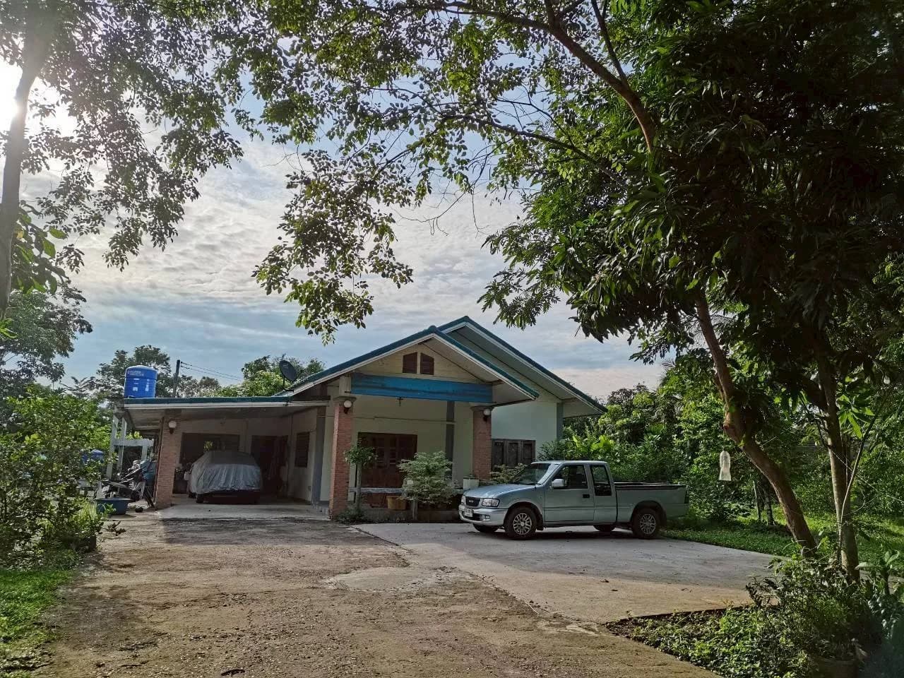 ขายบ้านสวยพร้อมอยู่ 2 ไร่ บ้านคุยนางขาว ใกล้ อบต.หนองกอมเกาะ เมืองหนองคาย - image 2