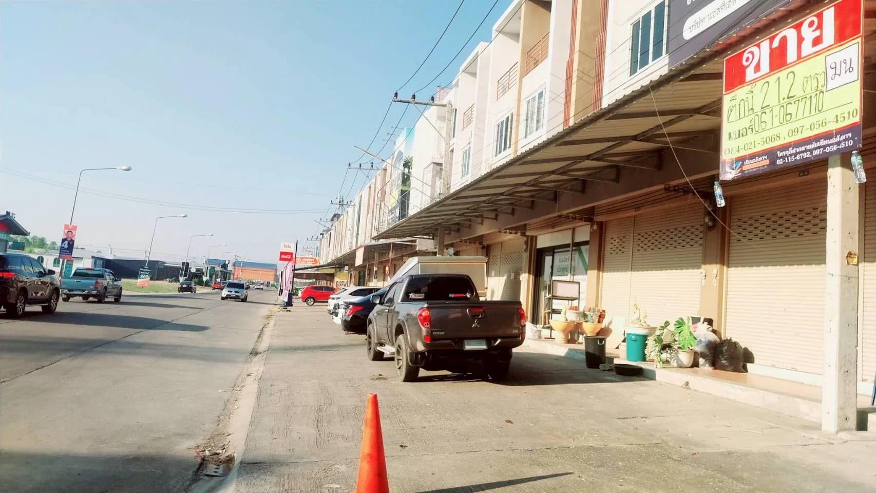 ขายอาคารพาณิชย์ 3 ชั้นครึ่ง 21.2 ตารางวา ตรงข้ามตลาดดรีมแลนด์ ใกล้เซ็นทรัลนครสวรรค์ ZK614 - image 4