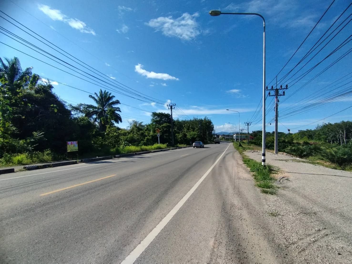 ขายที่ดินติดถนน 9-2-31 ไร่ ใกล้เขื่อนรัชชประภา อ.บ้านตาขุน สุราษฎร์ธานี ZST209 - image 4