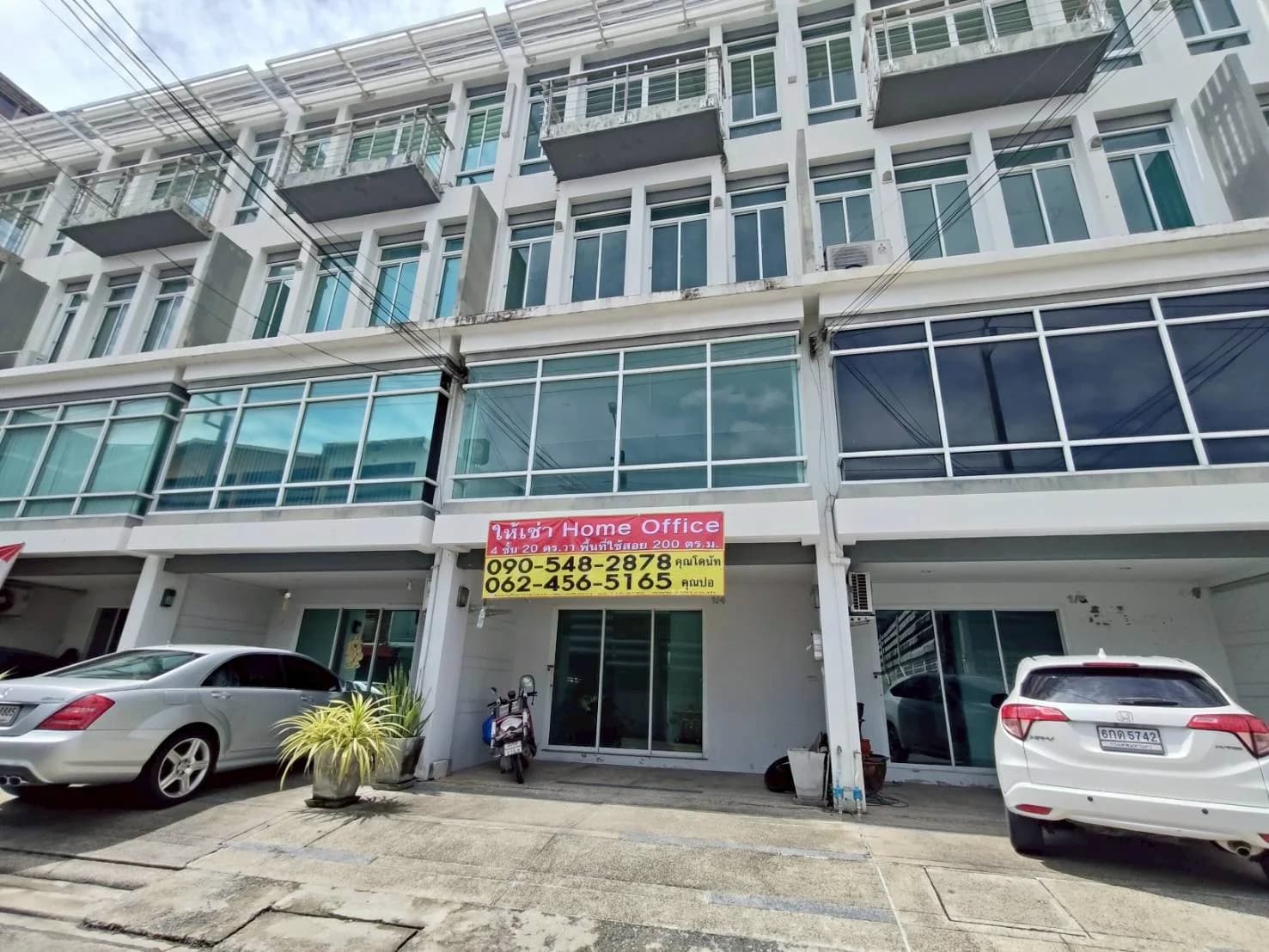 ให้เช่าโฮมออฟฟิศ Modern Style 200 ตร.ม. ประชาอุทิศ 23 ทุ่งครุ ใกล้ถนนใหญ่ ใกล้ทางด่วน ZB112 - image 1