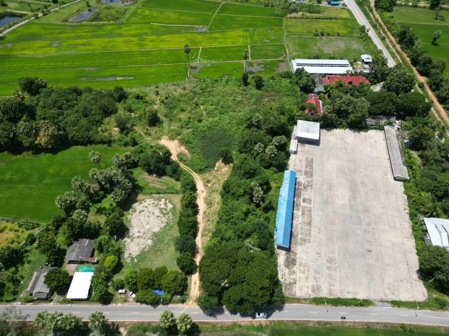 ขายที่ดิน เขาย้อยเพชรบุรี เนื้อที่ 8 ไร่ 62 ตร.วา ถนนสุวรรณดำริ บางเค็ม เพชรบุรี - image 2