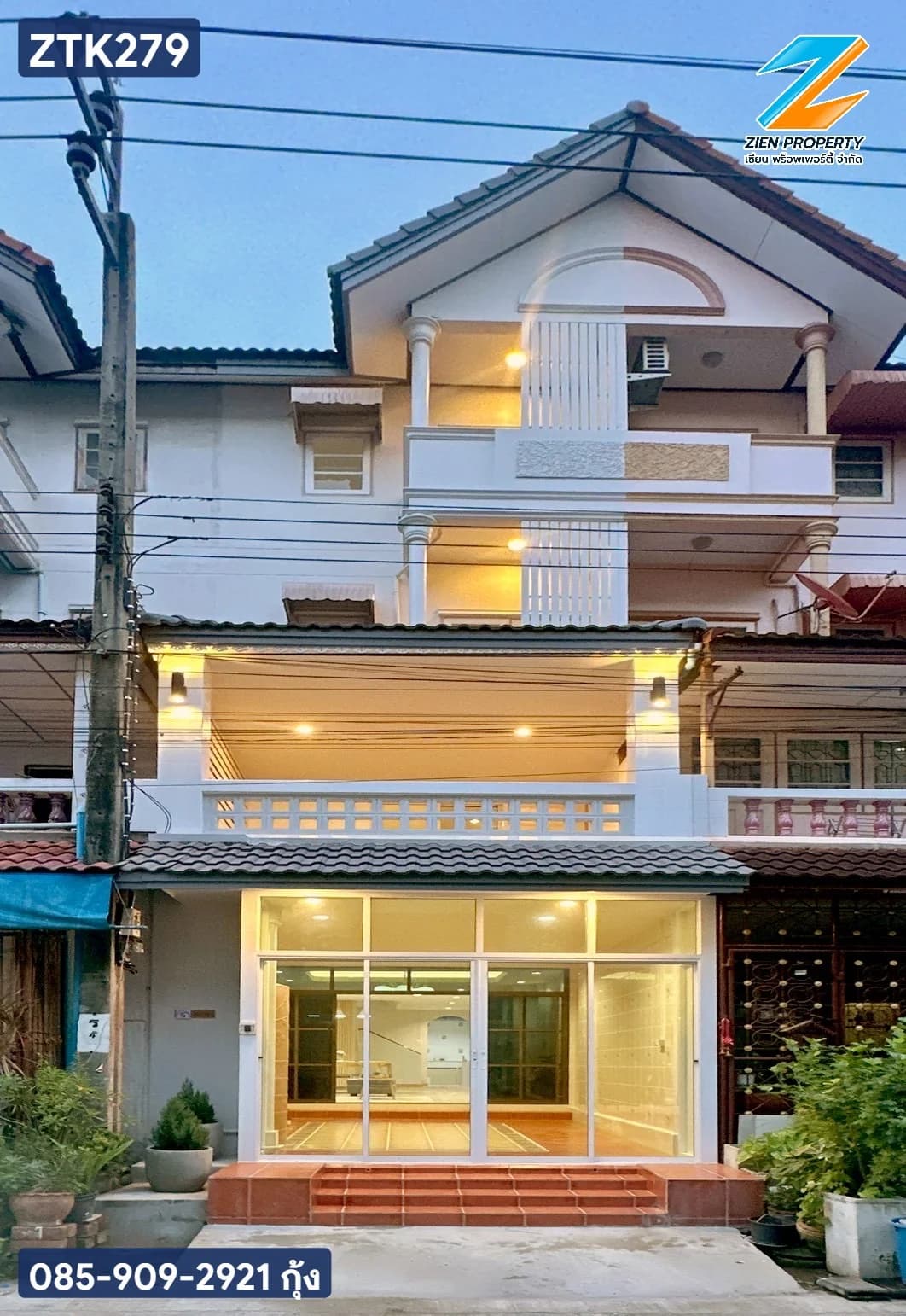 ขายทาวน์โฮม 4 ชั้น รีโนเวทใหม่สไตล์อิงลิช คอตเทจ พื้นที่ใช้สอย 200 ตร.ม. ฟังก์ชัน 6 นอน 4 น้ำ ทำเลดีใกล้ถนนประชาอุทิศ 72 ทุ่งครุ - image 1