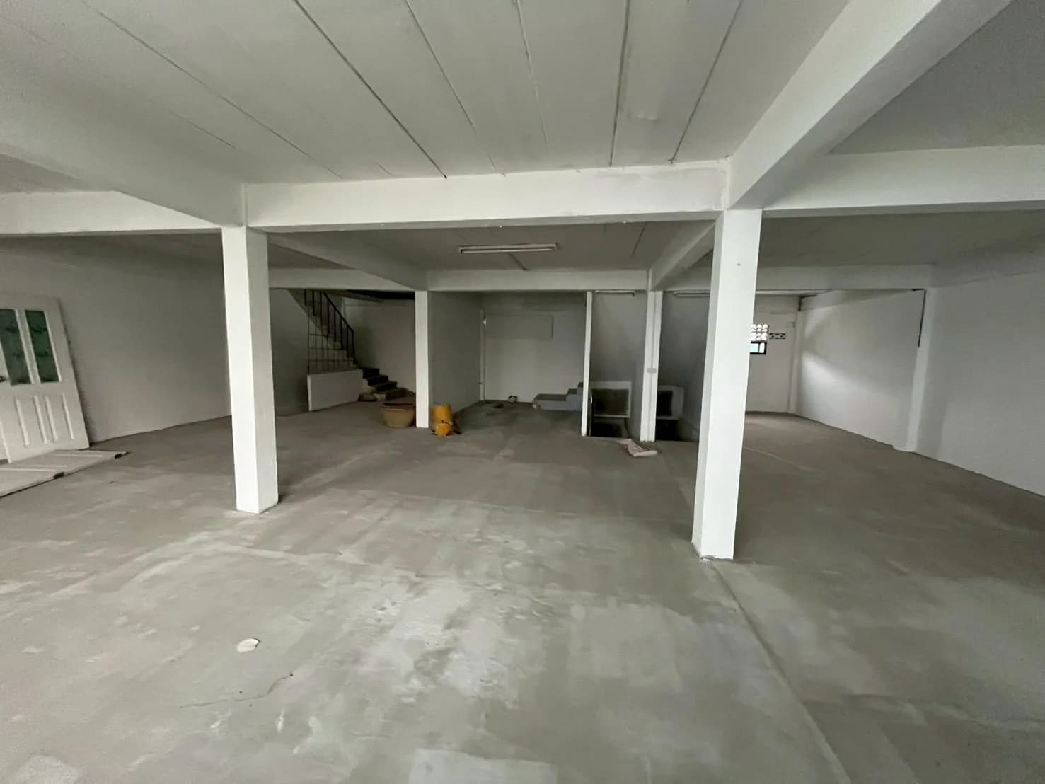 เปลี่ยนที่ทำงานให้เป็นทำเลรับทรัพย์ ด้วยการเป็นเจ้าของอาคารพาณิชย์ 3 คูหาตีทะลุถึงกัน 3 ชั้นครึ่งทำเลศักยภาพสูงสุด 20,000,000 บาท (หรือเลือกเช่าเพื่อเริ่มต้นธุรกิจเพียง: 55,000 บาท/เดือน)ขนาดพื้นที่รวม 54 ตารางวา ย่านพระราม 2 ซอย 50 ✨ ตอบโจทย์ทุกธุรกิจและการลงทุน บนทำเลที่ใครก็ปฏิเสธไม่ได้ด้วยหน้ากว้าง 12 เมตร ที่พร้อมเติบโตไปกับธุรกิจของคุณ ราคา - image 3