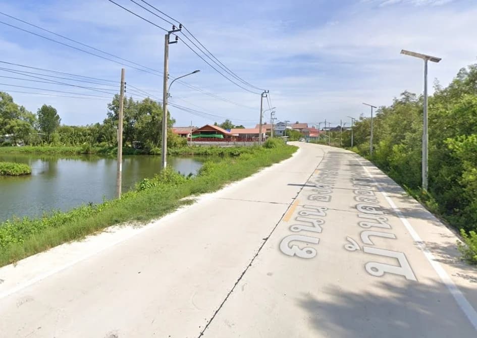 ขายที่ดินทำเลสวย ติดถนนคอนกรีต ขนาด 3-0-92 ไร่ ราคา 6.7 ล้าน/ไร่ เหมาะสำหรับทำที่อยู่อาศัย ซื้อเก็บ ต.บ้านคลองสวน อ.พระสมุทรเจดีย์ จ.สมุทรปราการ - image 4