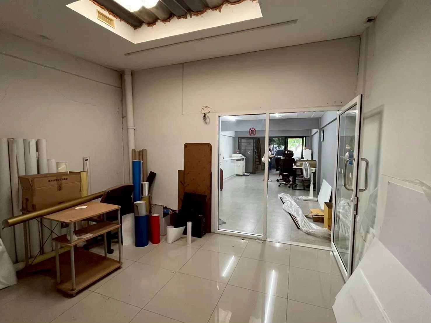 ขายและเช่าโฮมออฟฟิศพระราม 2 ซอย 50 บนที่ดิน 18 ตร.ว. ราคาพิเศษ: 4,900,000 บาท ค่าเช่าเดือนละ 22,000 บาท - image 3