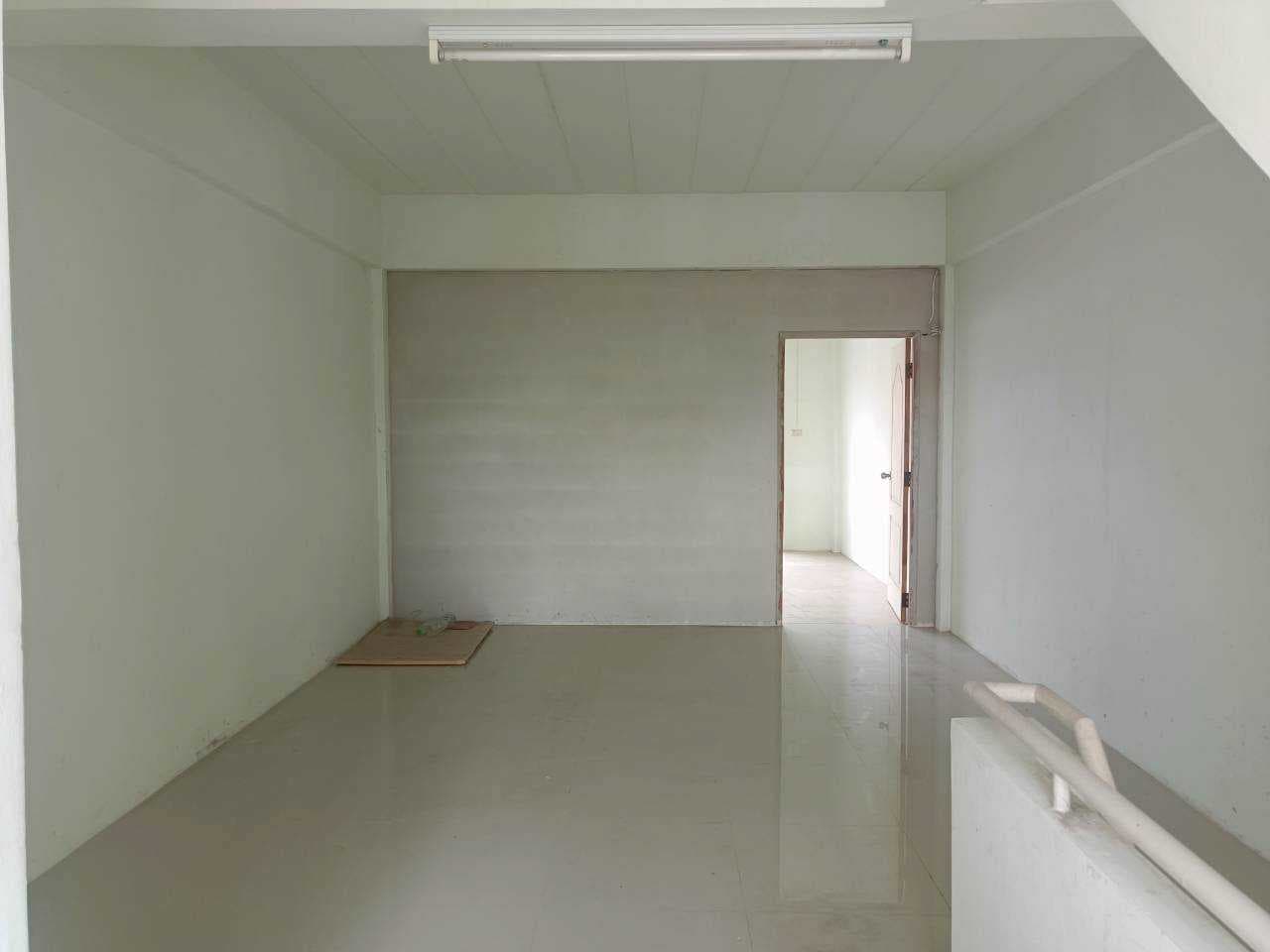 ขายด่วน!! อาคารพานิชย์ขนาด 23.2 ตร.ว - image 3